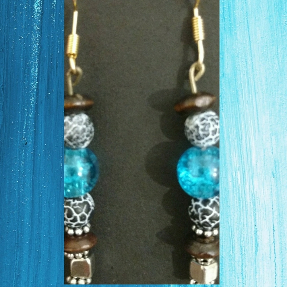 Pretty Earrings - Blue💙 Crackle Frost💨 Agate